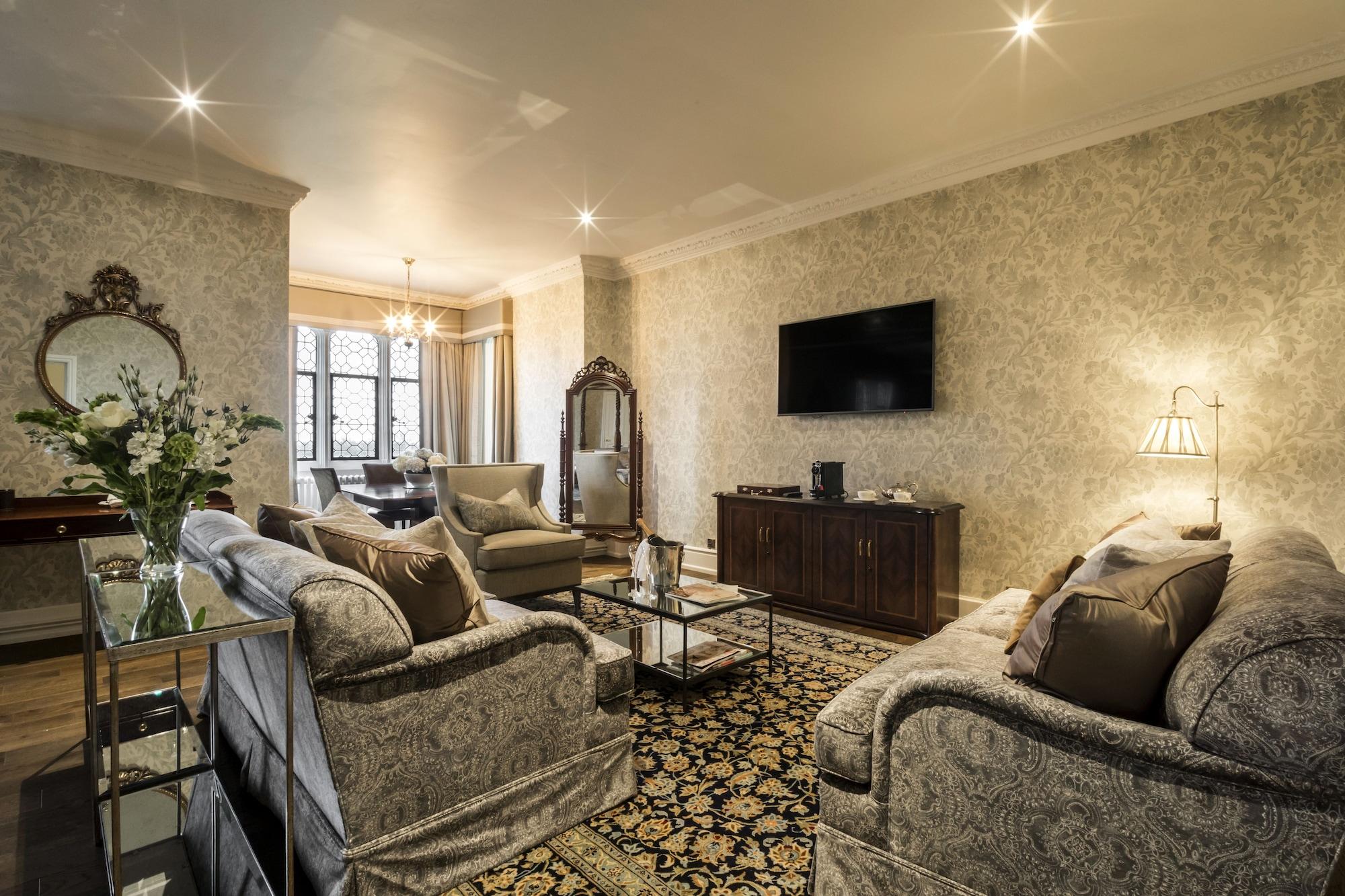 Eastwell Manor, Champneys Hotel & Spa Ashford  Eksteriør bilde